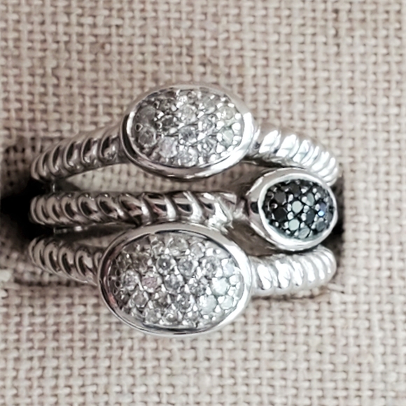 White & Black Diamond 925 Sterling Ring ⬇️PRICE DROP - Picture 4 of 15